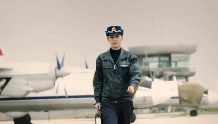 旅的辛酸落地后身体弱连路都走不了新葡京牺牲太大！王亚平曾谈太空之(图4)